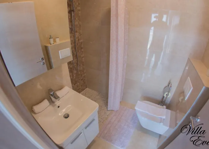 Διαμέρισμα Eva *