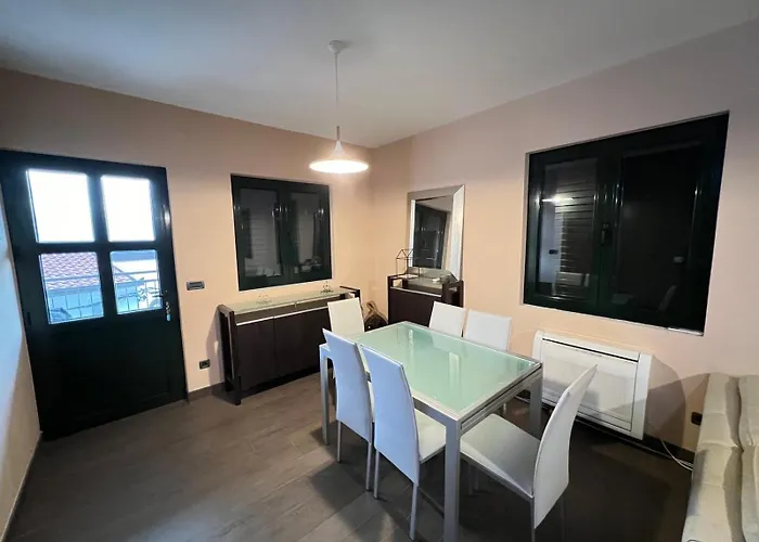 Eva Gradac (Split-Dalmatia)