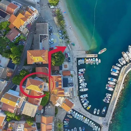 Apartment Eva Gradac (Split-Dalmatia)