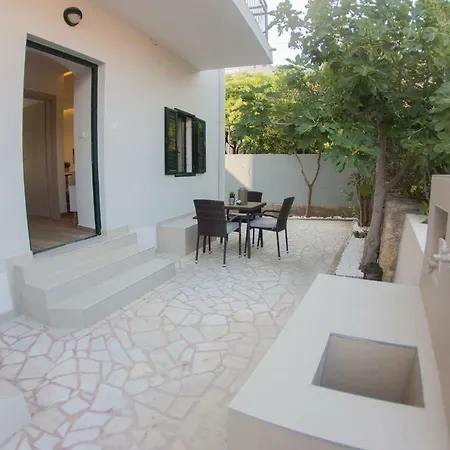 Apartament Eva Gradac (Split-Dalmatia)